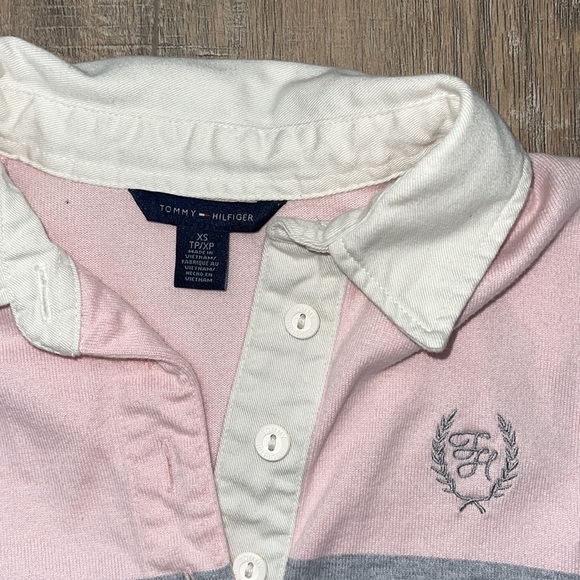 🩶 3/$15 🩶 Vintage Tommy Hilfiger Shirt - Picture 2 of 5
